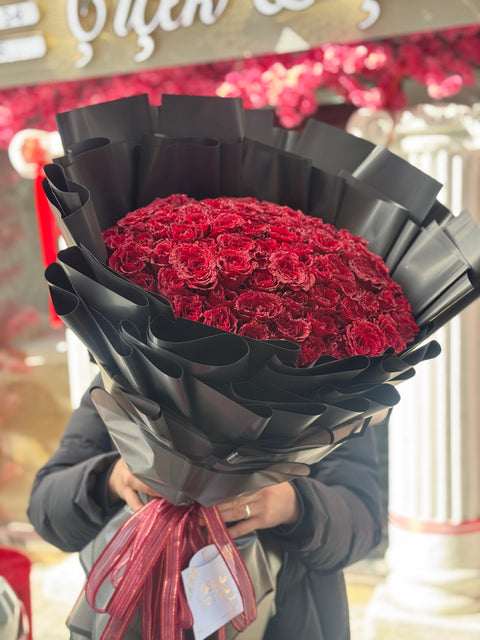 101 SİM DEV KIRMIZI GÜL BUKETİ — GÖSTERİŞLİ VE LÜKS TASARIM 🌹