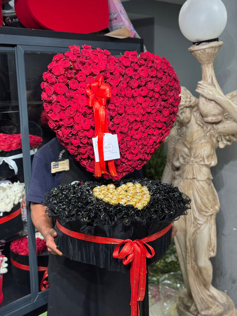 BLACK LOVE, A GIANT PASSIONATE LOVE 🖤