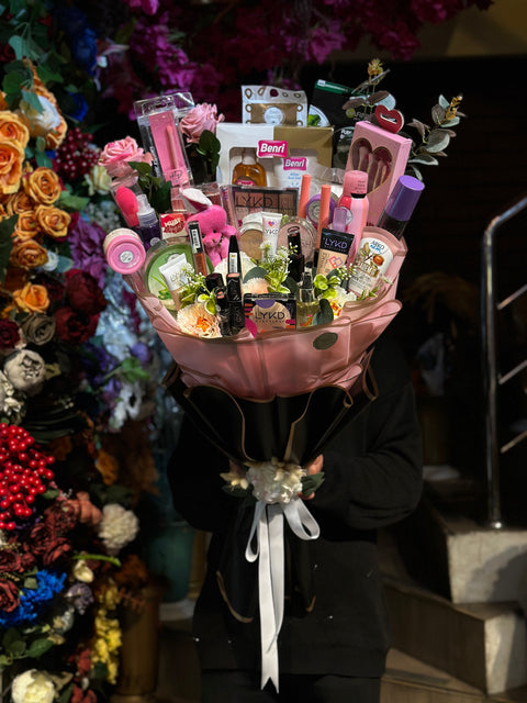 SPECIAL MAKEUP BOUQUETTE 💄