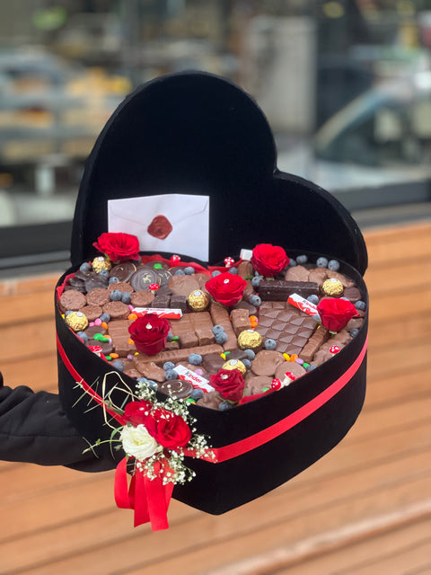 FLAVOR BOX CHOCOLATE