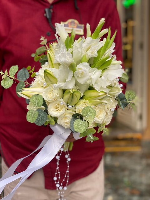 ÖZEL BİR EL ÇİÇEĞİ 🐰