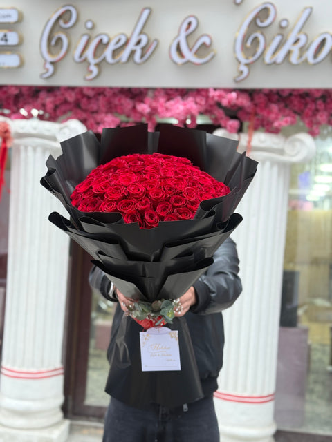 101 AŞK DOLU NEŞELENDİREN GÜL BUKETİ 🌹