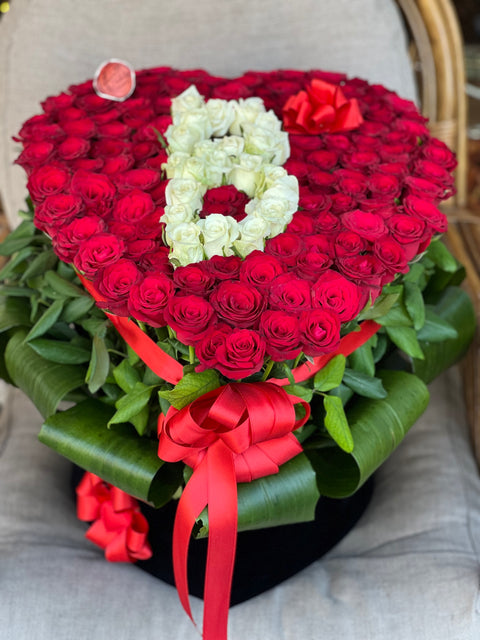 BİR ÇİÇEK İLE NEŞE KATIN ❣️