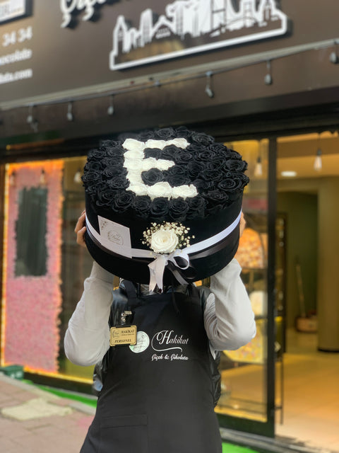 NEVER FADING VIVID BLACK ROSE 🖤