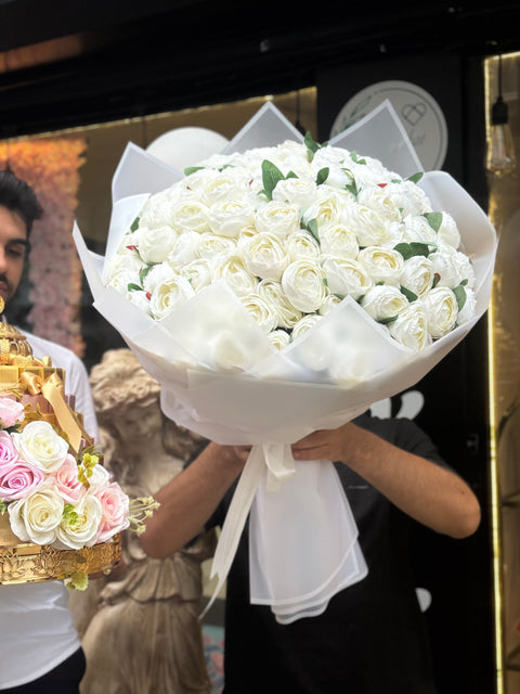 DON'T WANT A GIRL WHO MAKES YOU SMILE💍