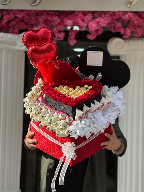 Aşk Dolu Çikolata Gül Kutusu ❣️