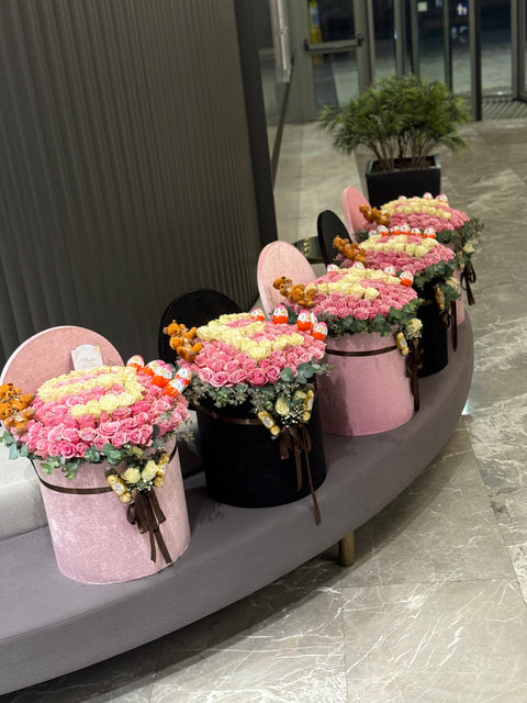 Her İsme Özel Lüks Canlı gül kutu tasarımı ve çikolata. Açıklamayı okuyunuz!