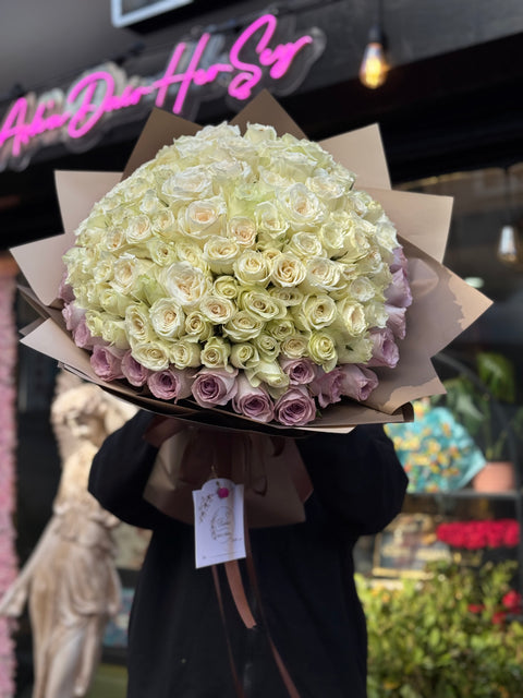 ART A BOUQUET OF ROSES