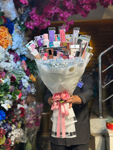 SPECIAL MAKEUP BOUQUETTE 💄