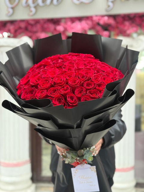 101 AŞK DOLU NEŞELENDİREN GÜL BUKETİ 🌹