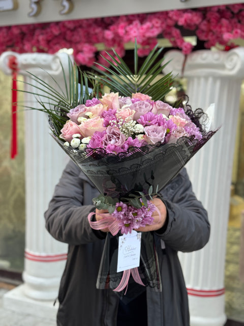 Lila Uyumlu gül & mevsim Çiçekleri