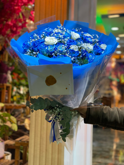 BLUE LOVE 21 ROSES 🦋