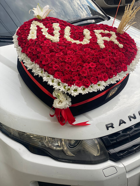 DEV İSİM CANLI GÜL KUTU 🧣