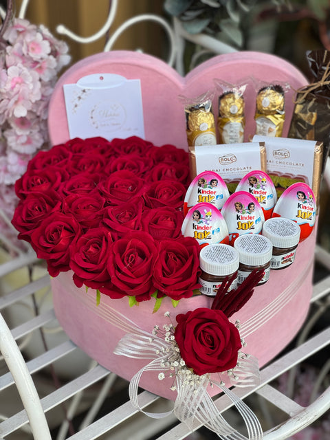 35 CM EXCELLENT BOX AND ROSE ❤️