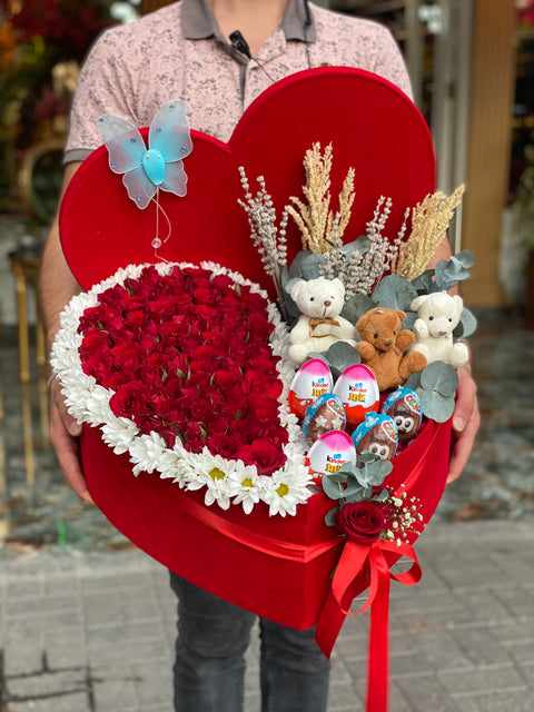 ÇİÇEK ÇİKOLATA GÜL VE FULL HEDİYE 💝