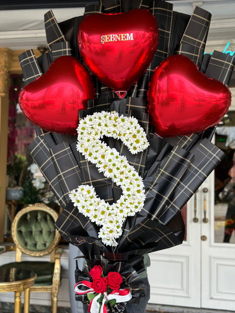 GIANT BANOLA AND DAISY 🌼