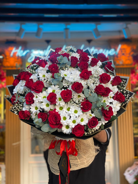 DEV PAPATYA & GÜL 🍸