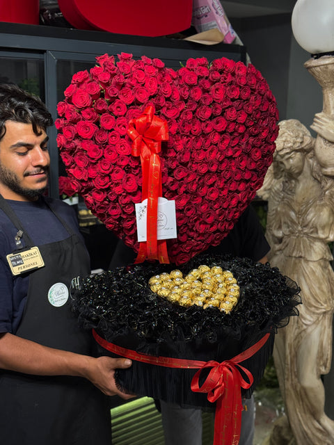 BLACK LOVE, A GIANT PASSIONATE LOVE 🖤