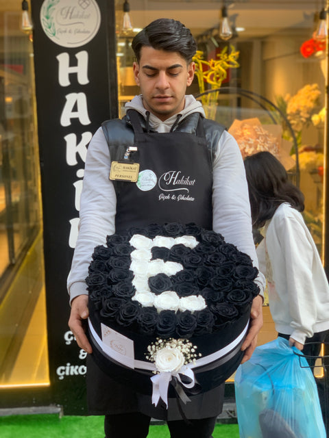 NEVER FADING VIVID BLACK ROSE 🖤