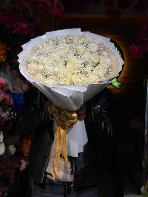 41 PIECES OF WHITE LOVE 🤍