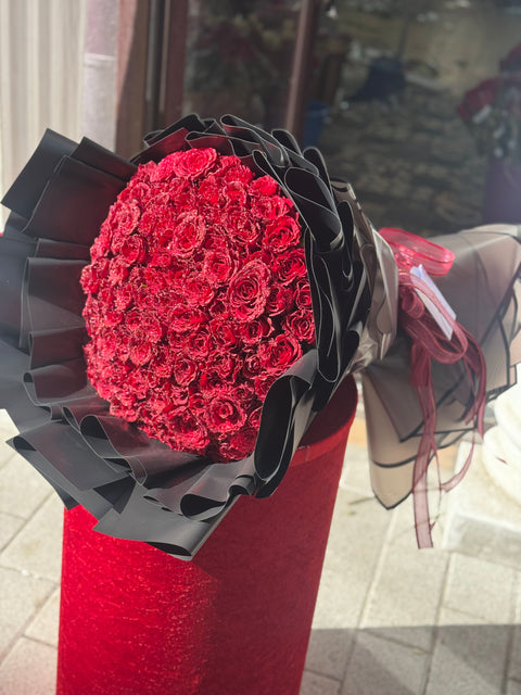 101 SİM DEV KIRMIZI GÜL BUKETİ — GÖSTERİŞLİ VE LÜKS TASARIM 🌹