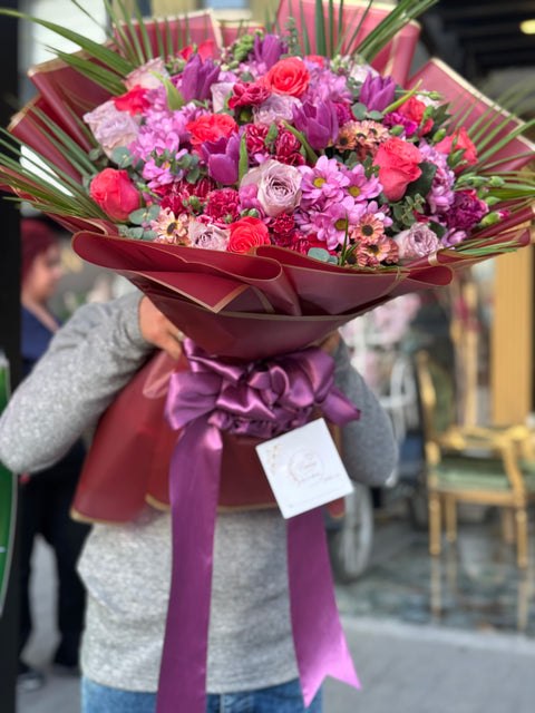 KOCAMAN KARIŞIK İTHAL BUKET 💜