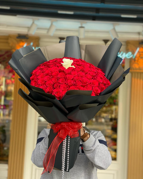 101 ROSES LOVE, 🧣
