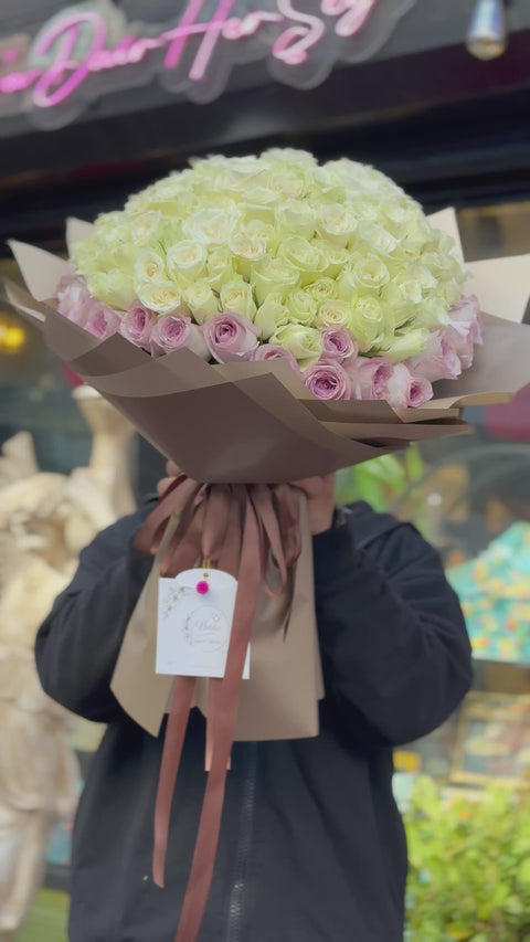 ART A BOUQUET OF ROSES